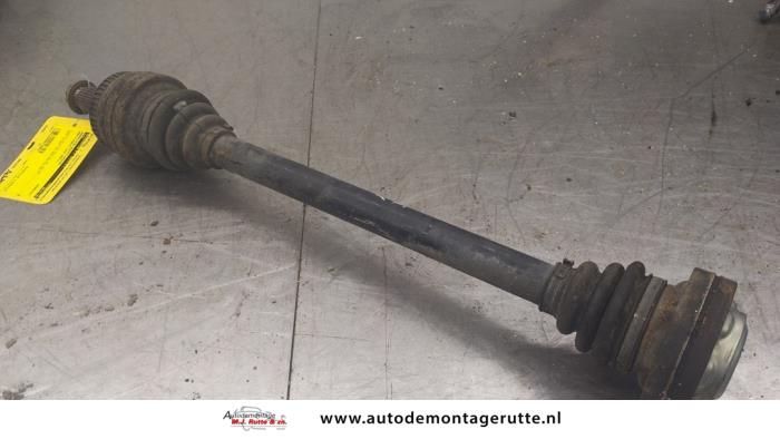 Gebruikte Aandrijfas rechts-achter BMW 3-Serie O176904