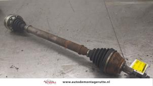 O176913 Gebruikte aandrijfas rechts-voor Volkswagen Caddy