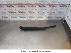 O176928 Gebruikte ruitenwisserarm achter Volkswagen Polo