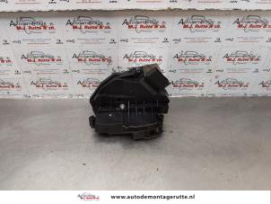 O176940 Gebruikte slotmechaniek portier 4deurs rechts-voor Ford Grand C-Max