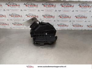 O176942 Gebruikte slotmechaniek portier 4deurs links-voor Ford Grand C-Max