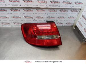 O176960 Gebruikte achterlicht links Audi A6
