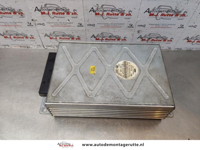 Gebruikte Radio versterker Audi A6 O176981