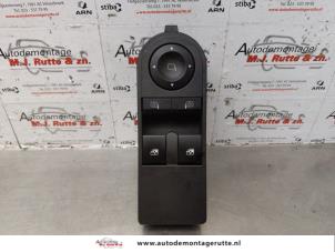 O176990 Gebruikte schakelblok ruiten Opel Astra