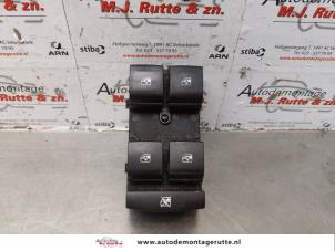 O177023 Gebruikte schakelblok ruiten Chevrolet Aveo