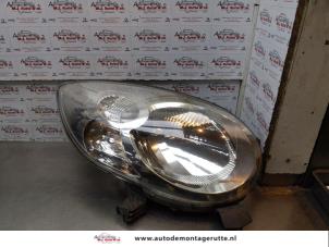 O177029 Gebruikte rechter koplamp Citroen C1