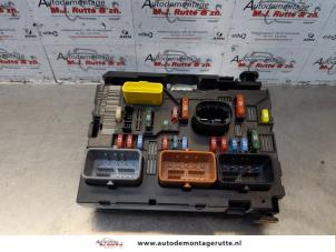 O177152 Gebruikte zekeringkast Peugeot 207
