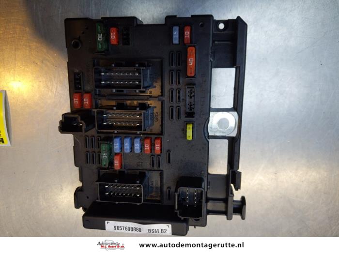 Gebruikte Zekeringkast Peugeot 206 O177324
