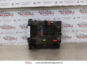 O177326 Gebruikte zekeringkast Peugeot 206