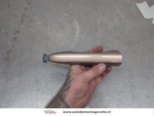 O177349 Gebruikte portiergreep 4deurs links-voor Volvo V40