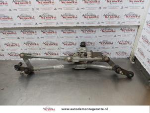 O177571 Gebruikte ruitenwismotor+mechaniek Dacia Lodgy