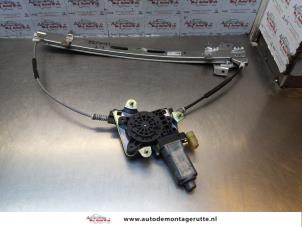 O177684 Gebruikte ruitmechaniek 4deurs links-voor Hyundai I10