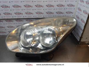 O177778 Gebruikte linker koplamp Fiat Doblo