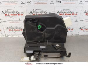 O177793 Gebruikte deurslot mechaniek 2deurs rechts Mini Mini