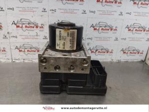 O177804 Gebruikte abs pomp Fiat Doblo