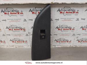 O177822 Gebruikte schakelaar elektrisch raam Skoda Fabia
