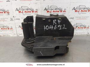 O177844 Gebruikte slotmechaniek portier 4deurs rechts-voor Hyundai I10