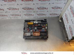 O177905 Gebruikte zekeringkast Peugeot 308