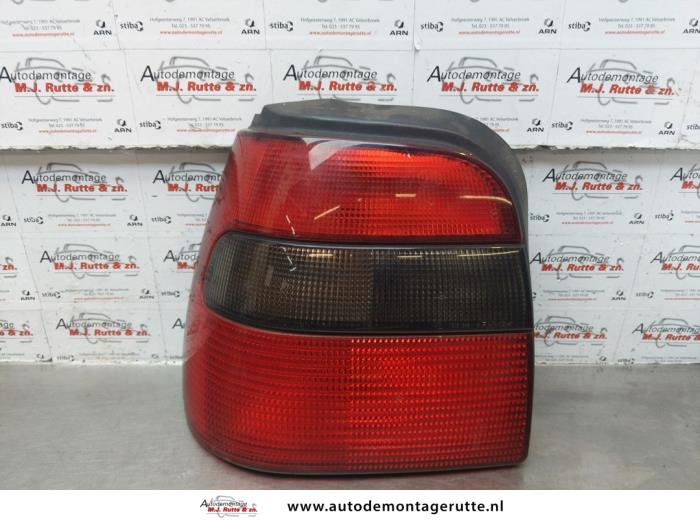 Gebruikte Achterlicht links Skoda Felicia O177950