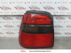 O177950 Gebruikte achterlicht links Skoda Felicia