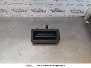 O178011 Gebruikte schakelaar achterklep Kia Rio