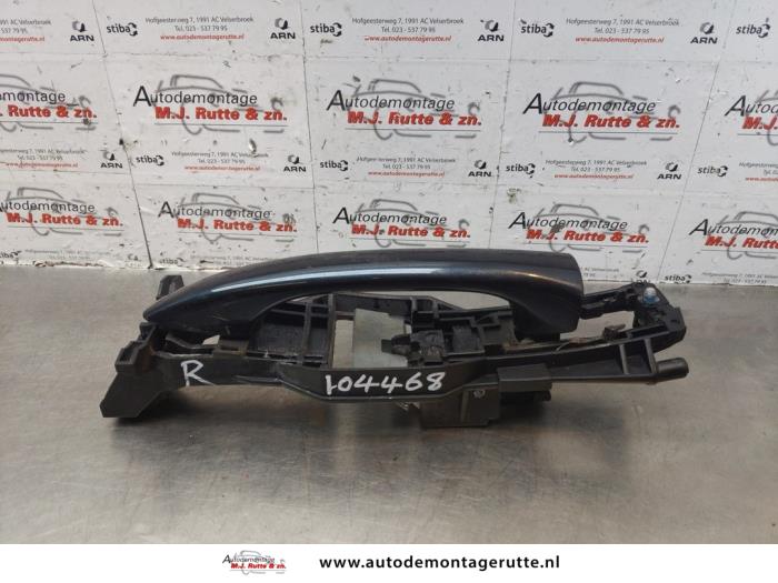 Gebruikte Portiergreep 4Deurs links-voor Mercedes E-Klasse O178030