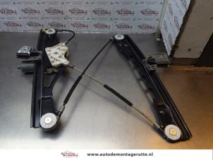O178059 Gebruikte ruitmechaniek 4deurs rechts-voor Mercedes E-Klasse