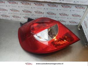 O178078 Gebruikte achterlicht links Renault Clio
