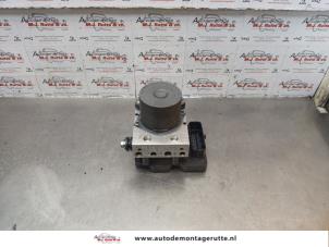 O178114 Gebruikte abs pomp Volkswagen Polo