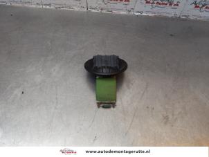 O178126 Gebruikte kachel weerstand Volkswagen Polo