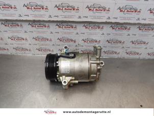 O178128 Gebruikte aircopomp Opel Zafira