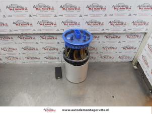 O178131 Gebruikte brandstofpomp elektrisch Volkswagen Polo