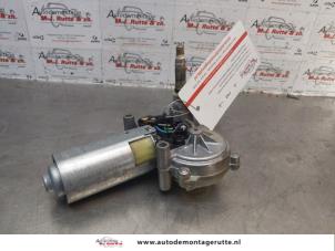 O178166 Gebruikte motor ruitenwisser achter Renault Twingo