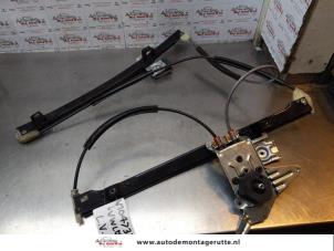 O178236 Gebruikte ruitmechaniek 2deurs links-voor Volkswagen Lupo