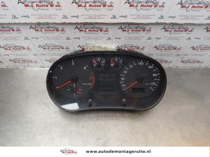 O178323 Gebruikte tellerklok Audi A3