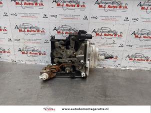 O178347 Gebruikte portierslot mechaniek 4deurs rechts-voor Audi A3