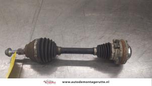 O178359 Gebruikte aandrijfas links-voor Skoda Octavia