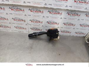 O178388 Gebruikte pinker schakelaar Toyota Avensis