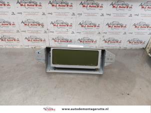 O178404 Gebruikte display interieur Toyota Avensis