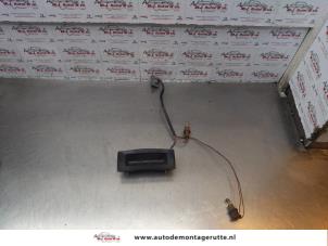 O178637 Gebruikte schakelaar achterklep Opel Zafira