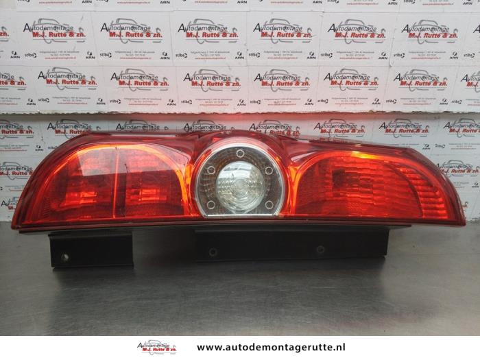 Gebruikte Achterlicht links Opel Combo O178692