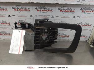O178704 Gebruikte greep achterdeur bus-bestel Opel Combo