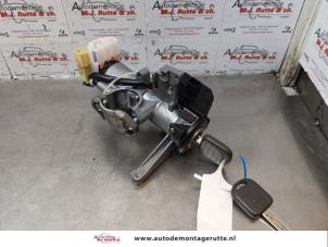 O178783 Gebruikte sleutel+contactslot Suzuki Ignis