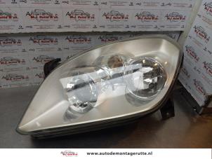 O178803 Gebruikte linker koplamp Opel Tigra