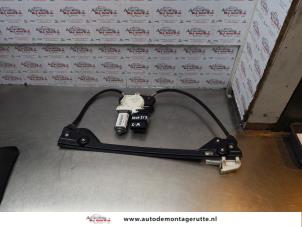 O178826 Gebruikte raammechaniek 4deurs links-achter Volkswagen Touran