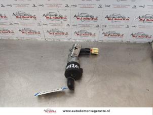 O178829 Gebruikte kontaktslot+sleutel Toyota Aygo
