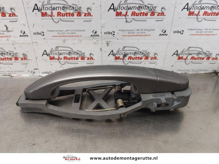 Gebruikte Portiergreep 4Deurs links-achter Volkswagen Touran O178868