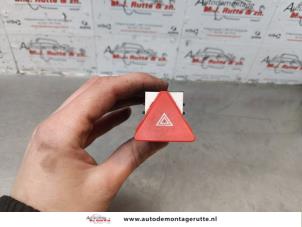 O178870 Gebruikte paniekverlichtings schakelaar Volkswagen Touran