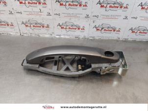 O178873 Gebruikte portiergreep 4deurs links-voor Volkswagen Touran
