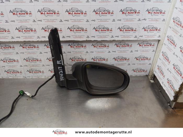 Gebruikte Buitenspiegel rechts Volkswagen Touran O178881